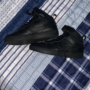 Black Nike Court Borough Mid 2 Big Kids'